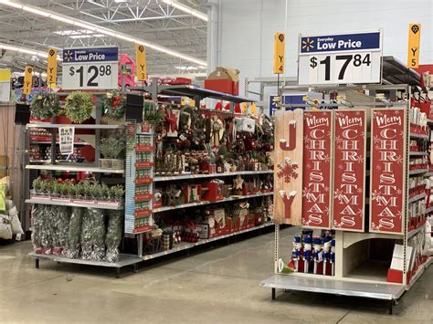 Christmas Decor at Walmart 2020 - Re-Fabbed