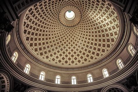 Interior of Mosta Dome, Malta Editorial Photography - Image of catholic, inside: 140673317