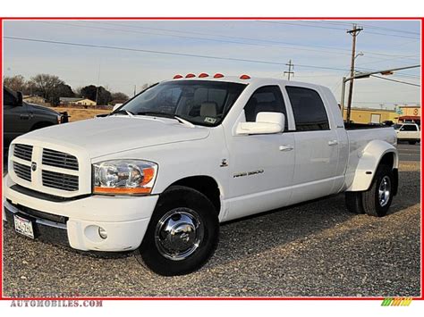 Dodge Ram 3500 Dually 4x4 Manual Transmission