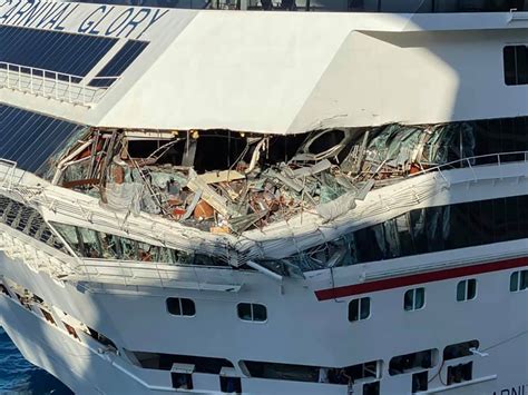 Video Shows 2 Carnival Cruise Ships Collide at Cozumel in Mexico | KTLA