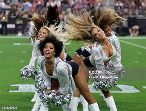 Raiders Cheerleader Photos and Premium High Res Pictures - Getty Images