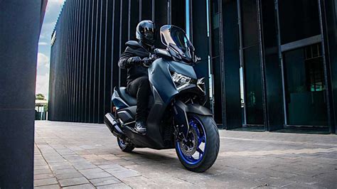 2023 Yamaha XMAX 300 And 125 Get Style And Tech Refresh In Europe