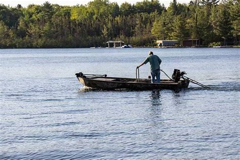 Best Trolling Motor Battery [Top 10 Batteries] - Boating Geeks