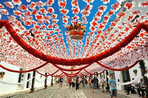 Festival of the Trays, Tomar, Portugal | Paper flowers, Portuguese culture, Spanish festivals