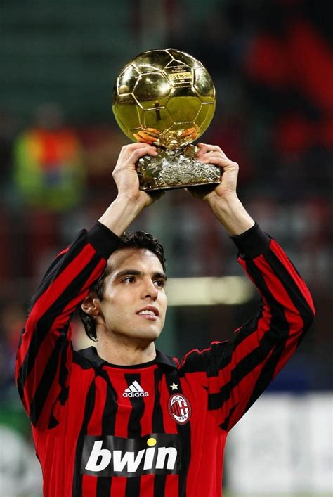 Exactly 10 years ago, Kaka was the last human to win the Ballon d'or. : r/ACMilan