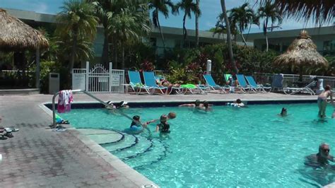 Vacation Paradise is the Florida Keys - Holiday Inn Key Largo - YouTube