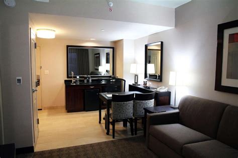 Embassy Suites Ontario Airport Hotel, Ontario (CA) | 2023 Updated Prices, Deals