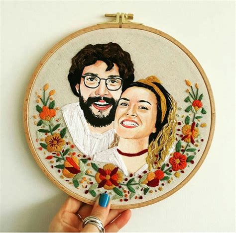 Embroidery Hoop Art Diy, Portrait Embroidery, Handmade Embroidery Designs, Diy Embroidery ...