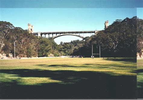 Northbridge Suspension Bridge (North Sydney, 1892) | Structurae