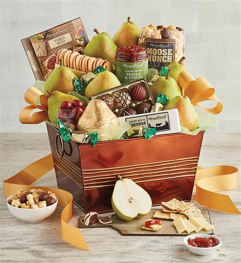 Deluxe Favorites Gift Basket | Food Gift Baskets | Harry & David