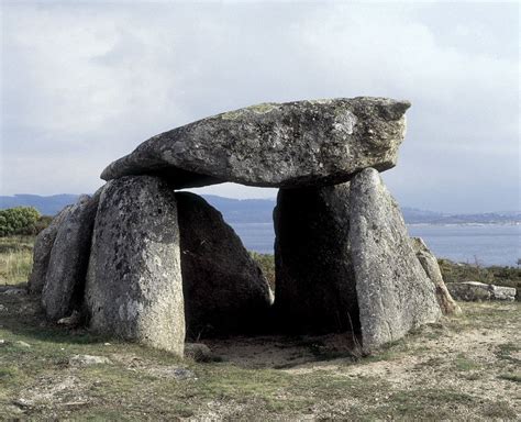 Pin de John Couturie en Standing Stones And Dolmens | Dolmenes, Prehistoria, Megalitos