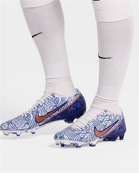 Nike Zoom Mercurial Superfly 9 Academy CR7 MG Multi-Ground Football Boot. Nike VN