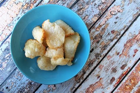 How to Make Keropok Ikan (Fish Crackers) - Nasi Kerabu Part 2 of 4 ...