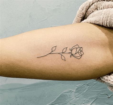 30 Rose Tattoos We Can't Stop Staring At | Rose tattoos for women, Little rose tattoos, Rose tattoos