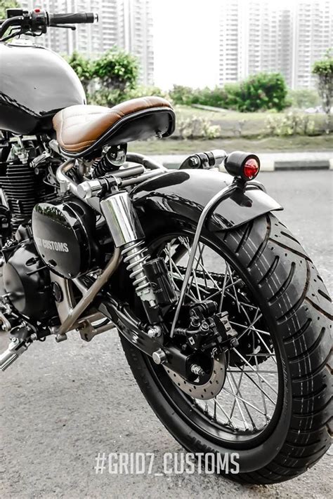 Royal Enfield Classic 350 'Brat Bobber' by Grid7 Customs | Enfield ...