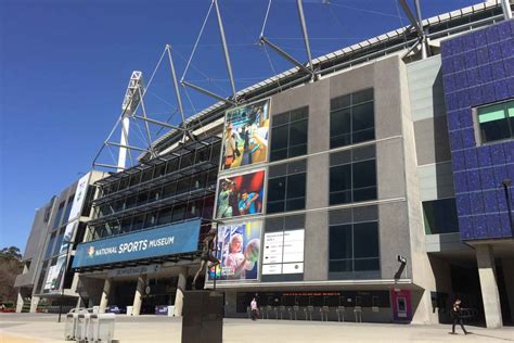 Melbourne Sports Walking Tour & National Sports Museum Entry in Melbourne