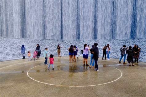 Waterwall Park - Uptown Houston