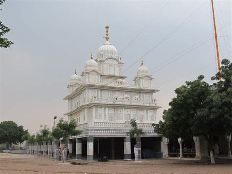 The Dilettante Photographer: Gurdwara, Gwalior fort