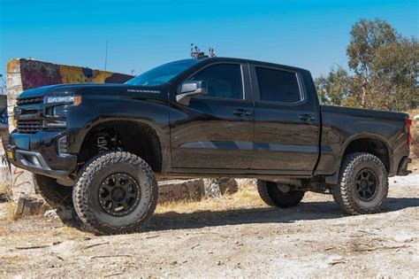 Tire Review: Mickey Thompson Baja Boss A/T | Off-Road Expo