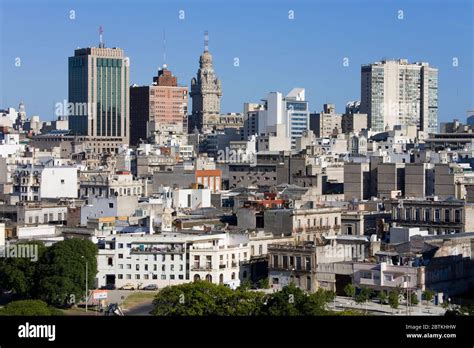 Montevideo skyline hi-res stock photography and images - Alamy