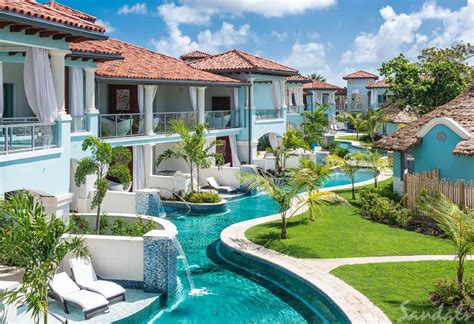 Sandals Royal Barbados - Review and Guide for 2023