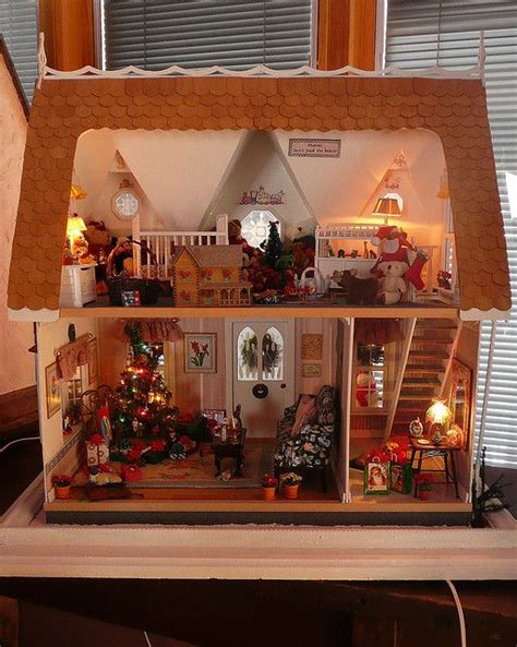 A Christmas Cottage | Dollhouse holiday, Christmas house, Dollhouse ...