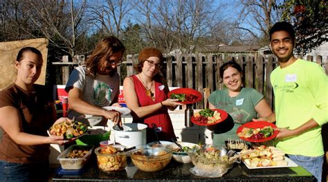 23 Food Sharing Projects That Are Disrupting Hunger - Shareable