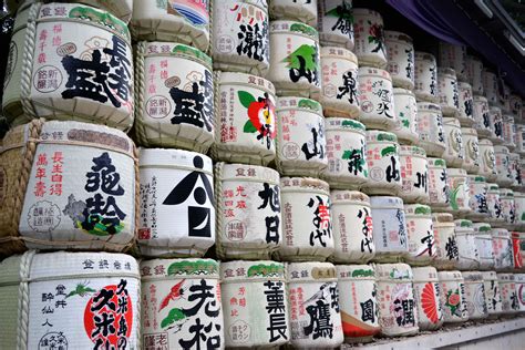 Sake Cheat Sheet: Get Your Drink on with This Handy Guide to Nihonshu ...