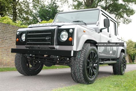 1985 Restoration Land Rover Defender Lhd Custom 110 Double Cab Auto Grey