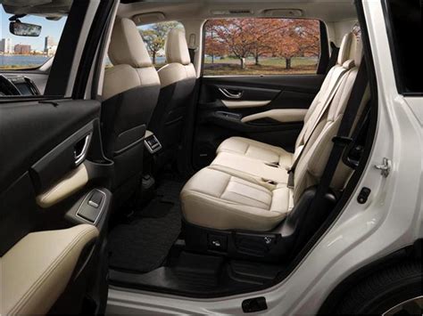 2023 Subaru Ascent: 117 Interior Photos | U.S. News