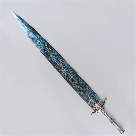 Hunter's Holy Moonlight Sword (Bloodborne) Fiberglass Prop Replica Fantasy Blade, Fantasy ...