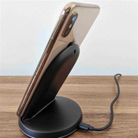 The 12 Best Wireless Phone Chargers of 2020