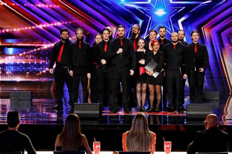 AGT 2022: Why Heidi Klum Gave the Dremeka Choir a Red X | NBC Insider