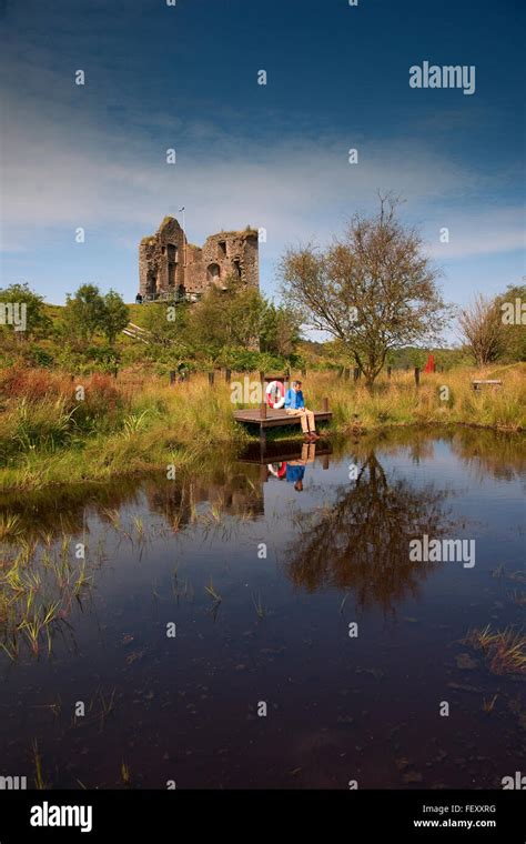 Tarbert Castle, Loch Fyne, Argyll Stock Photo - Alamy