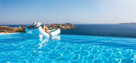 Top LUXURY HOTELS In MYKONOS in 2024