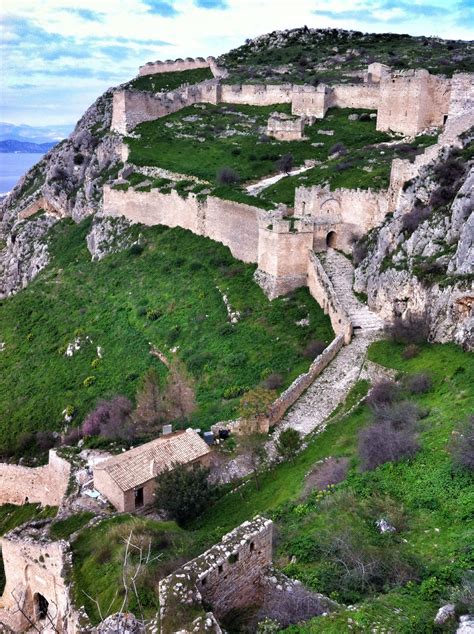 GREECE CHANNEL | Acrocorinth #castle #greece Greek Castle, Wonderful Places, Beautiful Places ...