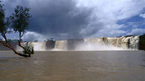 50+ Chitrakote Waterfalls Stock Photos, Pictures & Royalty-Free Images ...