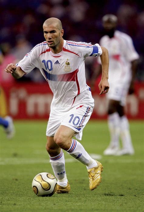 Zinedine Zidane photo 50 of 63 pics, wallpaper - photo #558889 - ThePlace2