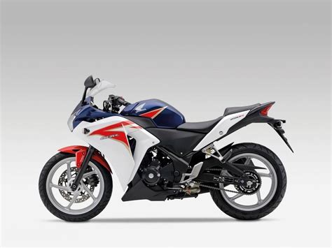 2013 Honda CBR250R - Picture 504032 | motorcycle review @ Top Speed