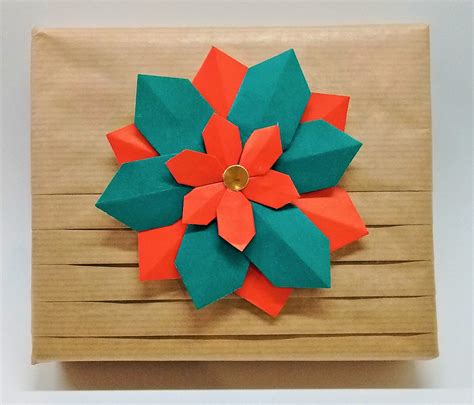 Workshops: Christmas Origami | Museum of East Asian Art