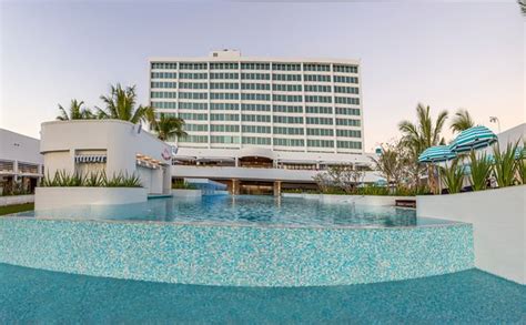 THE VILLE RESORT-CASINO $128 ($̶2̶0̶8̶) - Updated 2021 Prices & Hotel Reviews - Townsville ...