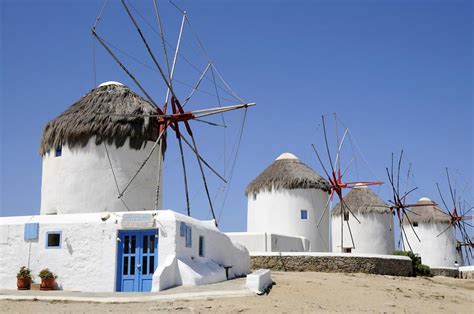 Mykonos Town - Windmills (1) | Mykonos | Pictures | Greece in Global-Geography