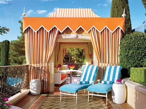 The Best Pool Cabanas in All of Vegas | Pool cabana, Las vegas pool, Cool pools