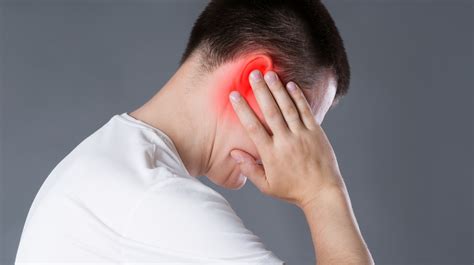 Earache? Ice and heat can help you