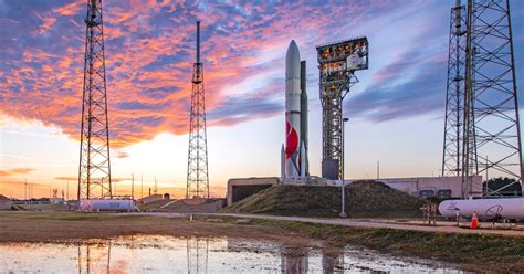 How to watch first U.S. commercial moon mission launch tonight | Digital Trends