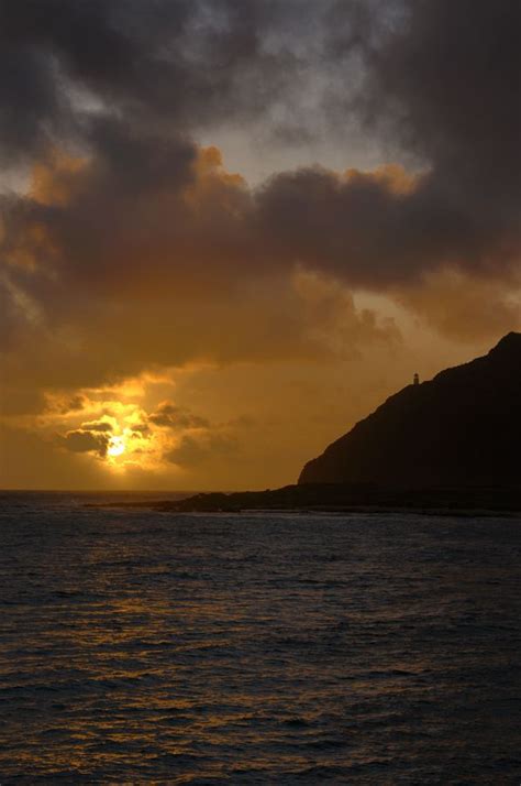 Makapuu Point Lighthouse Sunrise - Oahu Hawaii by Brian Harig, via 500px | Hawaii photography ...