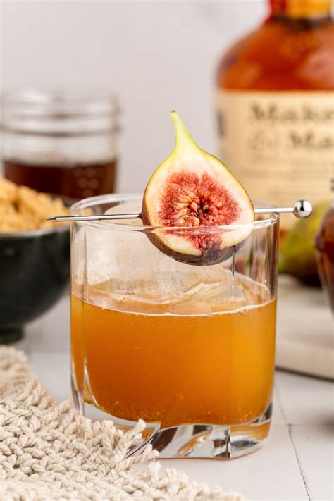 Brown Sugar Bourbon Cocktail | Easy Recipes From Home