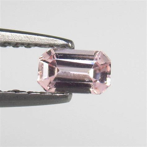 Natural Pink Sapphire - 0.33 Ct Auction