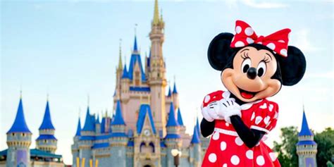 Disney Is Changing Minnie Mouse, Officially Remakes Character - Inside ...