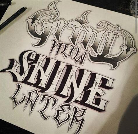 Pin on lettering